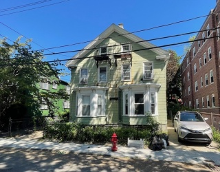 15-17 Fairmont St, Cambridge, Massachusetts, 7 Bedrooms Bedrooms, 15 Rooms Rooms,4 BathroomsBathrooms,Residential Income,For Sale,Fairmont St,73424901