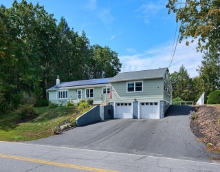 22 River Rd, Erving, Massachusetts, 3 Bedrooms Bedrooms, 6 Rooms Rooms,2.5 BathroomsBathrooms,Residential,For Sale,River Rd,73434762