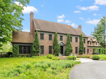 236 Lincoln Rd, Lincoln, Massachusetts, 6 Bedrooms Bedrooms, 15 Rooms Rooms,4 BathroomsBathrooms,Residential,For Sale,Lincoln Rd,73385051