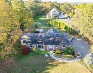 179 Harwood Ave, Littleton, Massachusetts, 3 Bedrooms Bedrooms, 7 Rooms Rooms,2 BathroomsBathrooms,Residential,For Sale,Harwood Ave,73438480