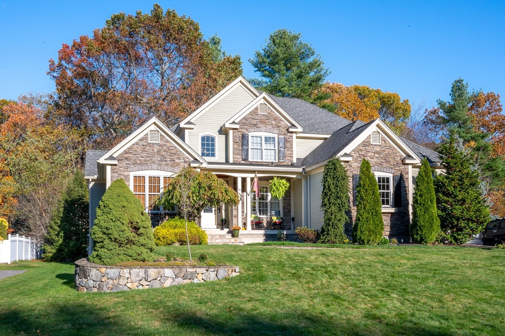 41 Prospect Hill Dr, Tewksbury, Massachusetts, 5 Bedrooms Bedrooms, 9 Rooms Rooms,2.5 BathroomsBathrooms,Residential Lease,For Rent,Prospect Hill Dr,73453342