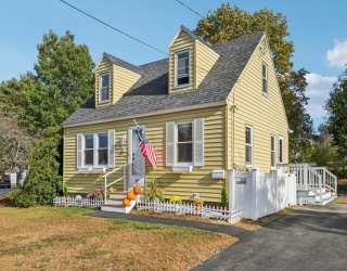 68 So.Bowdoin St, Lawrence, Massachusetts, 3 Bedrooms Bedrooms, 6 Rooms Rooms,2 BathroomsBathrooms,Residential,For Sale,So.Bowdoin St,73441140