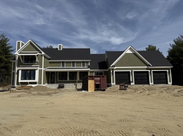 4 Orange St, Douglas, Massachusetts, 4 Bedrooms Bedrooms, 7 Rooms Rooms,2.5 BathroomsBathrooms,Residential,For Sale,Orange St,73326063