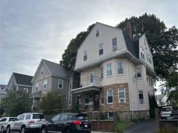 20 Newburg St, Boston, Massachusetts, 2 Bedrooms Bedrooms, 6 Rooms Rooms,1 BathroomBathrooms,Residential Lease,For Rent,Newburg St,73424549