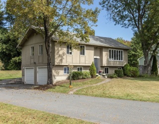 68 Boynton Road, Deerfield, Massachusetts, 3 Bedrooms Bedrooms, 7 Rooms Rooms,1.5 BathroomsBathrooms,Residential,For Sale,Boynton Road,73440210