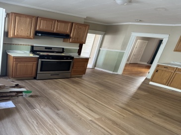 165 Ingleside Ave, Worcester, Massachusetts, 2 Bedrooms Bedrooms, 4 Rooms Rooms,1 BathroomBathrooms,Residential Lease,For Rent,Ingleside Ave,73454695