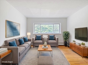 2 Lagrange Street, Boston, Massachusetts, 2 Bedrooms Bedrooms, 4 Rooms Rooms,1 BathroomBathrooms,Residential,For Sale,Lagrange Street,73396757