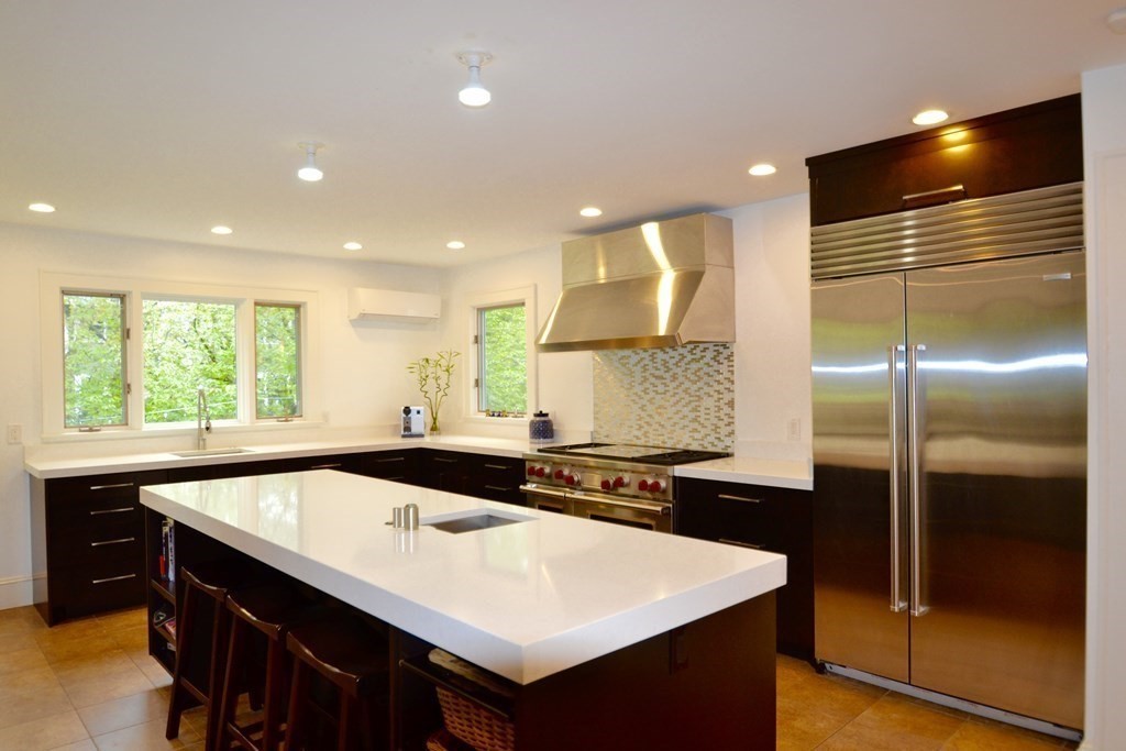 25 Bothfeld Rd, Newton, Massachusetts, 4 Bedrooms Bedrooms, 9 Rooms Rooms,3.5 BathroomsBathrooms,Residential Lease,For Rent,Bothfeld Rd,73410245