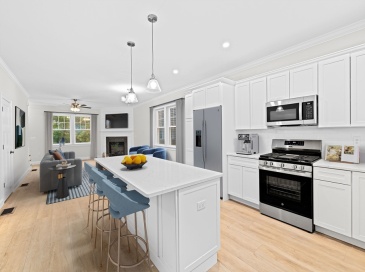 1D Wildwood Lane, Bourne, Massachusetts, 2 Bedrooms Bedrooms, 7 Rooms Rooms,2.5 BathroomsBathrooms,Residential,For Sale,Wildwood Lane,73342545