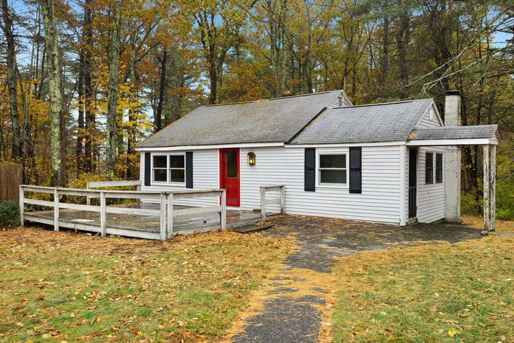 4 Winters Drive, Westminster, Massachusetts, 2 Bedrooms Bedrooms, 6 Rooms Rooms,1 BathroomBathrooms,Residential,For Sale,Winters Drive,73450354