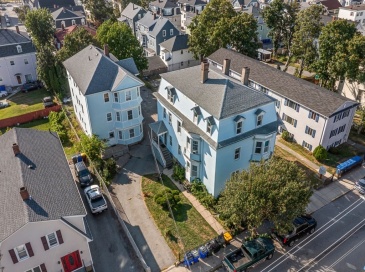 227-233 Whipple Street, Fall River, Massachusetts, 18 Bedrooms Bedrooms, 30 Rooms Rooms,6 BathroomsBathrooms,Residential Income,For Sale,Whipple Street,73428234