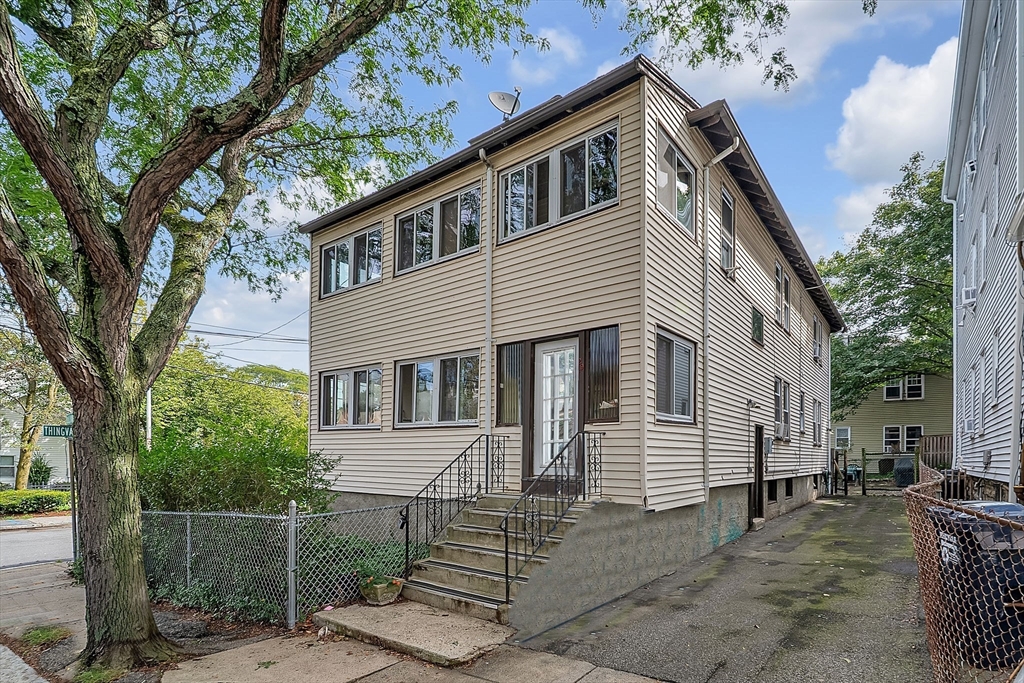 29-31 Edward T Sullivan Rd, Cambridge, Massachusetts, 5 Bedrooms Bedrooms, 11 Rooms Rooms,2 BathroomsBathrooms,Residential Income,For Sale,Edward T Sullivan Rd,73428842