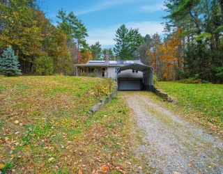 18 Little Alum Rd, Brimfield, Massachusetts, 3 Bedrooms Bedrooms, 5 Rooms Rooms,1 BathroomBathrooms,Residential,For Sale,Little Alum Rd,73448078