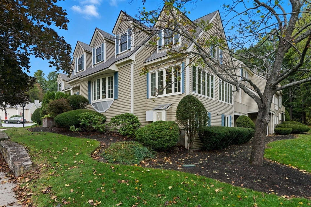 23 Michael Way, Andover, Massachusetts, 4 Bedrooms Bedrooms, 8 Rooms Rooms,3 BathroomsBathrooms,Residential,For Sale,Michael Way,73445043