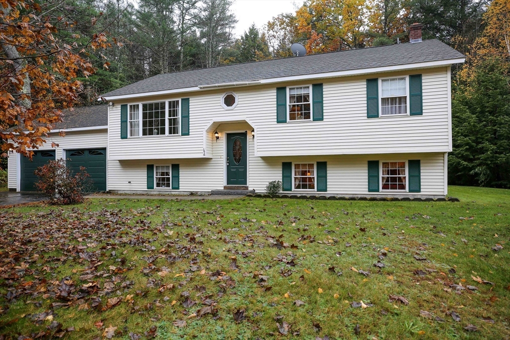 162 Elm St, Templeton, Massachusetts, 3 Bedrooms Bedrooms, 6 Rooms Rooms,1 BathroomBathrooms,Residential,For Sale,Elm St,73447528