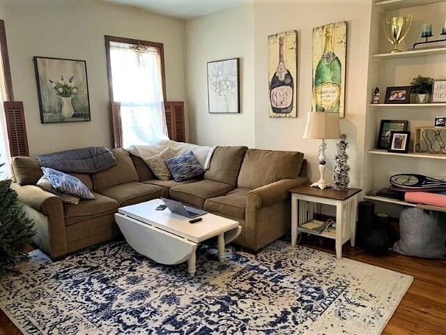 263 W 2nd St., Boston, Massachusetts, 1 Bedroom Bedrooms, 3 Rooms Rooms,1 BathroomBathrooms,Residential Lease,For Rent,W 2nd St.,73442284