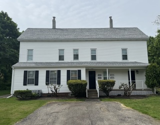 102 Central Street, Rockland, Massachusetts, 1 Bedroom Bedrooms, 3 Rooms Rooms,1 BathroomBathrooms,Residential Lease,For Rent,Central Street,73450937