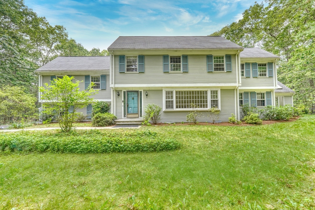 15 Goose Pond, Lincoln, Massachusetts, 5 Bedrooms Bedrooms, 11 Rooms Rooms,2.5 BathroomsBathrooms,Residential,For Sale,Goose Pond,73439151