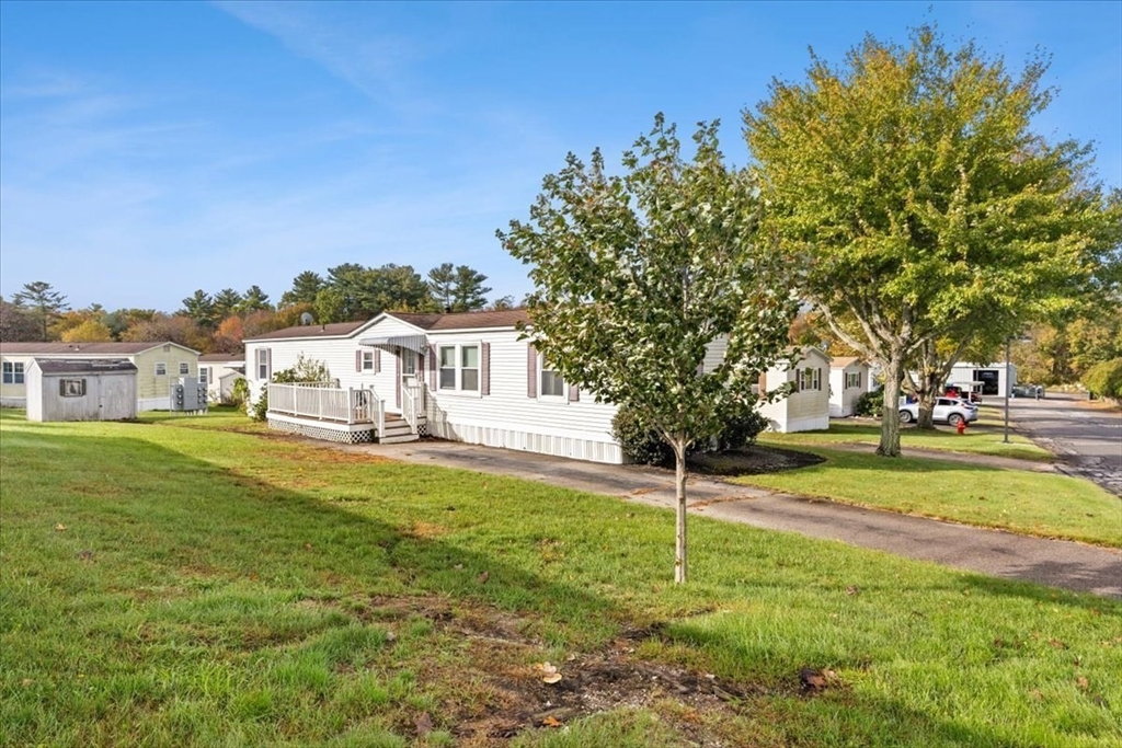 6 Wampanoag Rd, Taunton, Massachusetts, 2 Bedrooms Bedrooms, 5 Rooms Rooms,1.5 BathroomsBathrooms,Residential,For Sale,Wampanoag Rd,73445471