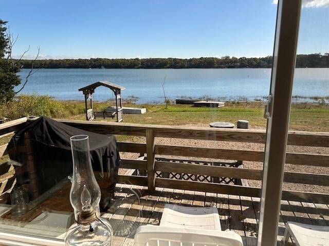 37 Cranberry Hwy, Orleans, Massachusetts, 1 Bedroom Bedrooms, 3 Rooms Rooms,1 BathroomBathrooms,Residential Lease,For Rent,Cranberry Hwy,73433697