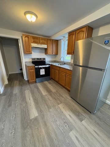 38 Mill Street, Pepperell, Massachusetts, 1 Bedroom Bedrooms, 3 Rooms Rooms,1 BathroomBathrooms,Residential Lease,For Rent,Mill Street,73455078