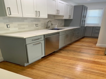 641 White Street, Springfield, Massachusetts, 3 Bedrooms Bedrooms, 6 Rooms Rooms,1 BathroomBathrooms,Residential Lease,For Rent,White Street,73456375