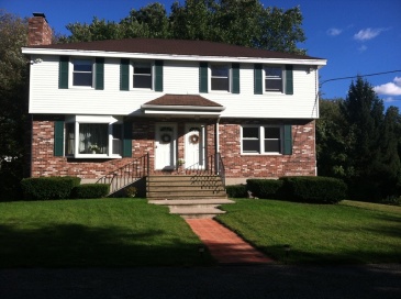 18 Jetwood St, North Andover, Massachusetts, 2 Bedrooms Bedrooms, 4 Rooms Rooms,1.5 BathroomsBathrooms,Residential Lease,For Rent,Jetwood St,73437047