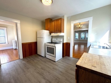 20 Hunnewell Ave., Boston, Massachusetts, 2 Bedrooms Bedrooms, 5 Rooms Rooms,1 BathroomBathrooms,Residential Lease,For Rent,Hunnewell Ave.,73454407