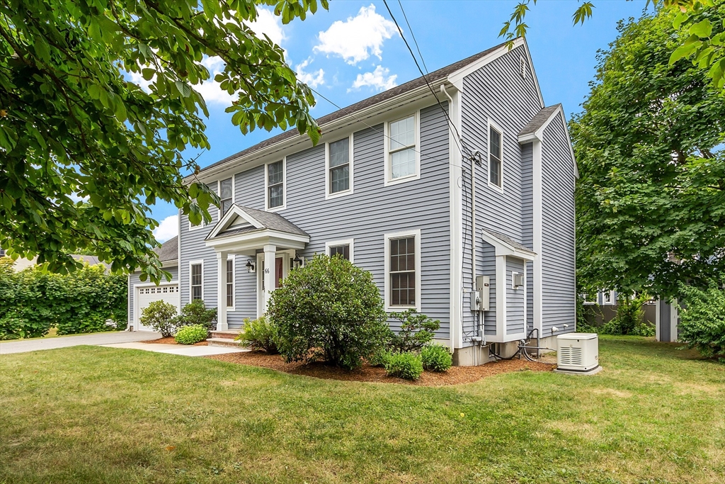 66 Hewitt Avenue, North Andover, Massachusetts, 4 Bedrooms Bedrooms, 8 Rooms Rooms,3.5 BathroomsBathrooms,Residential Lease,For Rent,Hewitt Avenue,73423325