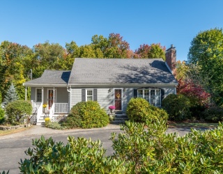 199 West Main Street, Georgetown, Massachusetts, 3 Bedrooms Bedrooms, 8 Rooms Rooms,2 BathroomsBathrooms,Residential,For Sale,West Main Street,73447109