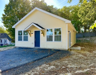 24 Creeper Hill Road, Grafton, Massachusetts, 2 Bedrooms Bedrooms, 3 Rooms Rooms,1 BathroomBathrooms,Residential Lease,For Rent,Creeper Hill Road,73436461