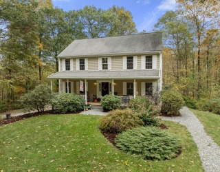 26 Town Farm Rd, Brookfield, Massachusetts, 3 Bedrooms Bedrooms, 6 Rooms Rooms,2.5 BathroomsBathrooms,Residential,For Sale,Town Farm Rd,73444827