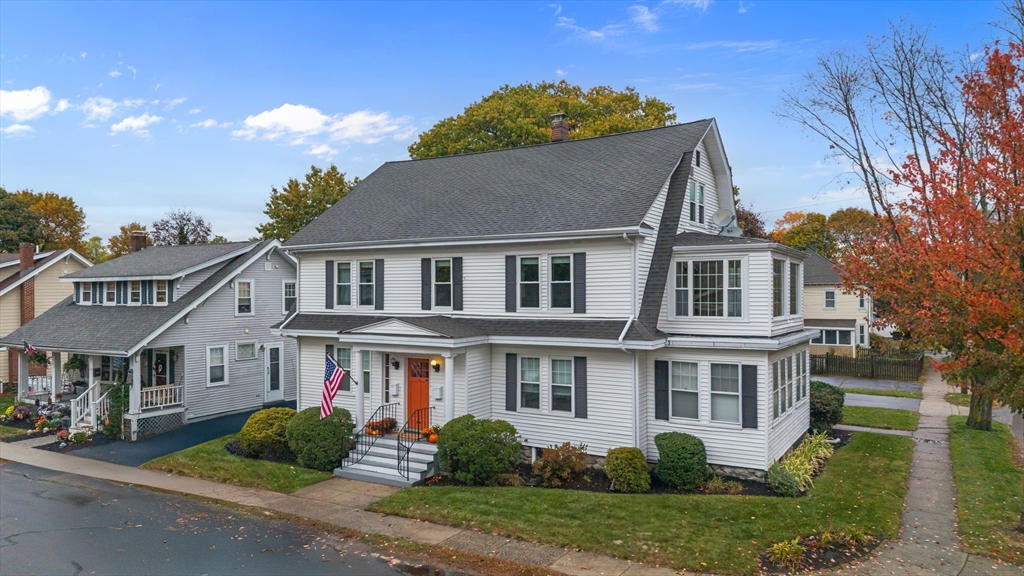 78 Lamoille Ave, Haverhill, Massachusetts, 6 Bedrooms Bedrooms, 14 Rooms Rooms,3 BathroomsBathrooms,Residential Income,For Sale,Lamoille Ave,73446802
