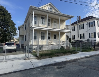 16 Dover St, Fairhaven, Massachusetts, 3 Bedrooms Bedrooms, 7 Rooms Rooms,1 BathroomBathrooms,Residential Lease,For Rent,Dover St,73430591
