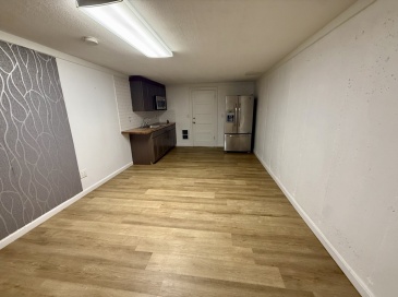 176 Court St, Plymouth, Massachusetts, ,Commercial Sale,For Sale,Court St,73432982