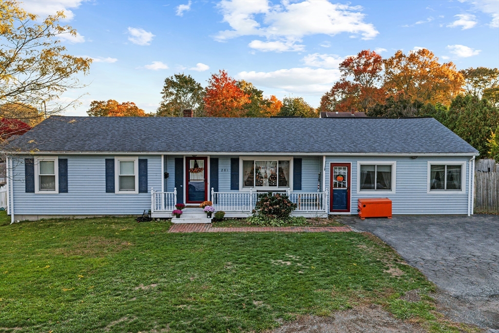 281 Massachusetts Ave, Somerset, Massachusetts, 3 Bedrooms Bedrooms, 6 Rooms Rooms,1 BathroomBathrooms,Residential,For Sale,Massachusetts Ave,73446771