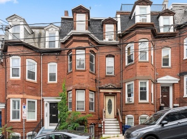 10 Pacific St., Boston, Massachusetts, 4 Bedrooms Bedrooms, 12 Rooms Rooms,4 BathroomsBathrooms,Residential Income,For Sale,Pacific St.,73415277