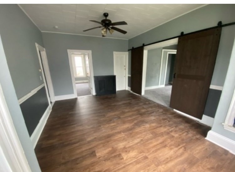 167 Broad St, Whitman, Massachusetts, 3 Bedrooms Bedrooms, 7 Rooms Rooms,1 BathroomBathrooms,Residential Lease,For Rent,Broad St,73434000