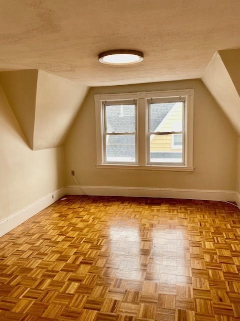 47 Newburn Ave, Medford, Massachusetts, 2 Bedrooms Bedrooms, 5 Rooms Rooms,1 BathroomBathrooms,Residential Lease,For Rent,Newburn Ave,73450610