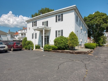 1329 Main, Brockton, Massachusetts, 1 Bedroom Bedrooms, 3 Rooms Rooms,1 BathroomBathrooms,Residential Lease,For Rent,Main,73454929 1329 Main, Brockton, Massachusetts, 1 Bedroom Bedrooms, 3 Rooms Rooms,1 BathroomBathrooms,Residential Lease,For Rent,Main,73454929
