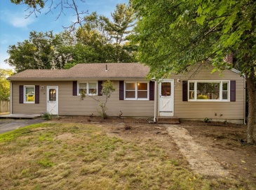 24 Atkinson Dr, Bridgewater, Massachusetts, 3 Bedrooms Bedrooms, 6 Rooms Rooms,1 BathroomBathrooms,Residential,For Sale,Atkinson Dr,73411828 24 Atkinson Dr, Bridgewater, Massachusetts, 3 Bedrooms Bedrooms, 6 Rooms Rooms,1 BathroomBathrooms,Residential,For Sale,Atkinson Dr,73411828