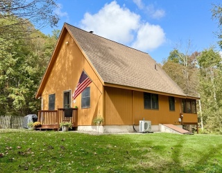 21 Sylvester Hamilton Rd, Chester, Massachusetts, 2 Bedrooms Bedrooms, 5 Rooms Rooms,1 BathroomBathrooms,Residential,For Sale,Sylvester Hamilton Rd,73437959