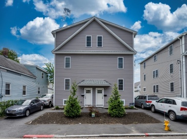 12-14 Eutaw St, Lawrence, Massachusetts, 10 Bedrooms Bedrooms, 16 Rooms Rooms,5 BathroomsBathrooms,Residential Income,For Sale,Eutaw St,73436959
