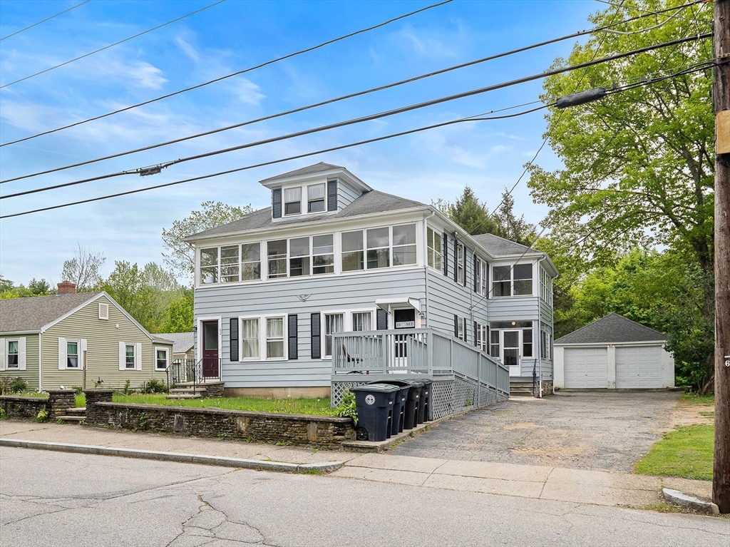 60-62 Guelphwood Rd, Southbridge, Massachusetts, 6 Bedrooms Bedrooms, 10 Rooms Rooms,2 BathroomsBathrooms,Residential Income,For Sale,Guelphwood Rd,73378938
