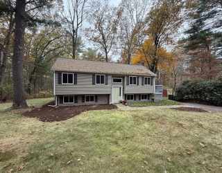 32 Grove St, Bellingham, Massachusetts, 3 Bedrooms Bedrooms, 7 Rooms Rooms,2 BathroomsBathrooms,Residential,For Sale,Grove St,73449354