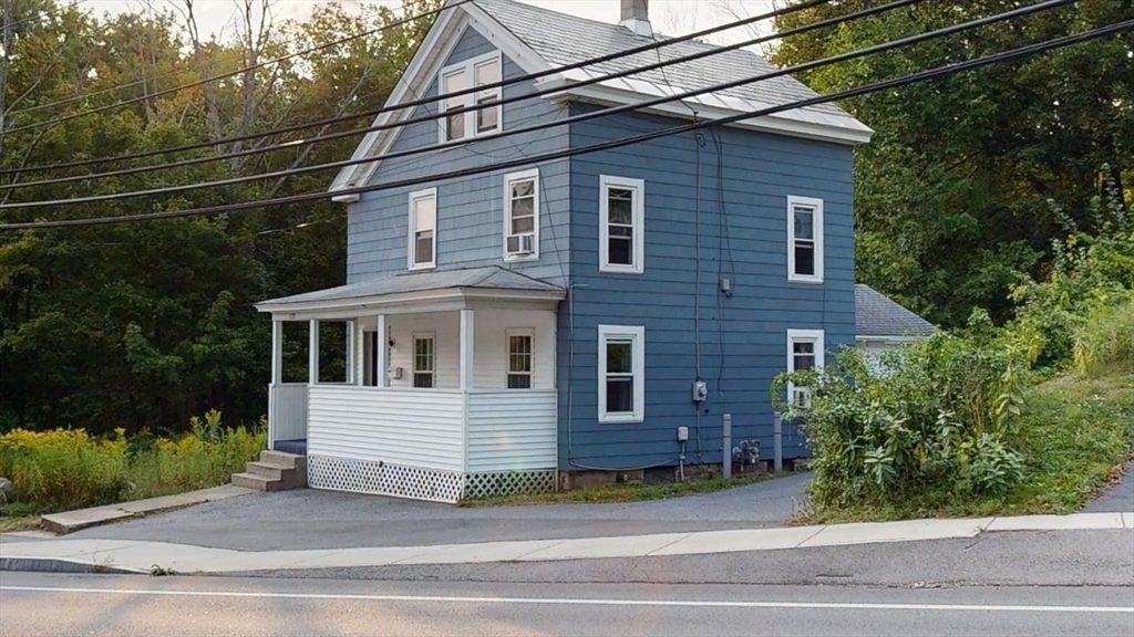 135 Commercial St, Adams, Massachusetts, 4 Bedrooms Bedrooms, 9 Rooms Rooms,1 BathroomBathrooms,Residential,For Sale,Commercial St,73427466