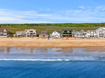 168 North End Blvd, Salisbury, Massachusetts, 10 Bedrooms Bedrooms, 18 Rooms Rooms,3 BathroomsBathrooms,Residential Income,For Sale,North End Blvd,73380088 168 North End Blvd, Salisbury, Massachusetts, 10 Bedrooms Bedrooms, 18 Rooms Rooms,3 BathroomsBathrooms,Residential Income,For Sale,North End Blvd,73380088