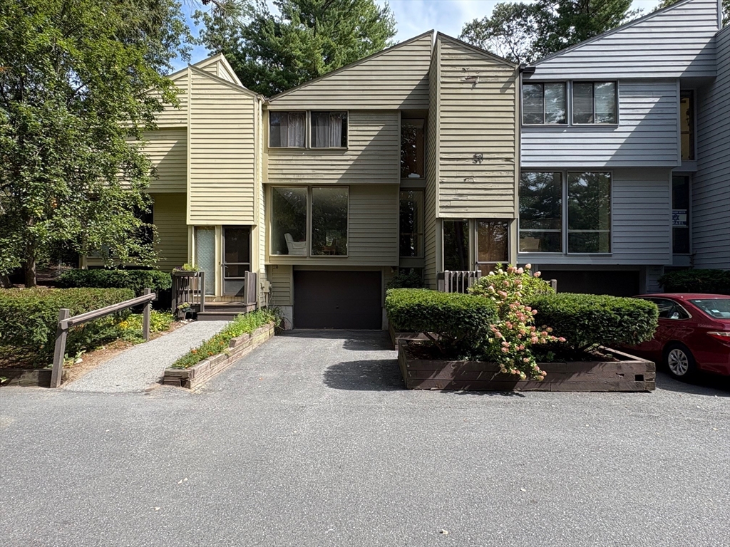 517 Tumbling Hawk, Acton, Massachusetts, 3 Bedrooms Bedrooms, 6 Rooms Rooms,2.5 BathroomsBathrooms,Residential,For Sale,Tumbling Hawk,73446311