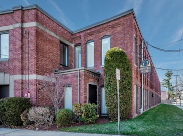 77 Rumford Ave, Waltham, Massachusetts, ,Commercial Lease,For Rent,Rumford Ave,73391169