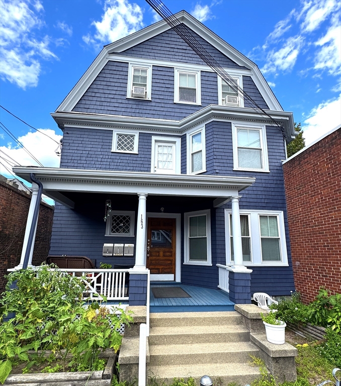 163 Belmont St, Belmont, Massachusetts, 2 Bedrooms Bedrooms, 5 Rooms Rooms,1 BathroomBathrooms,Residential Lease,For Rent,Belmont St,73450654